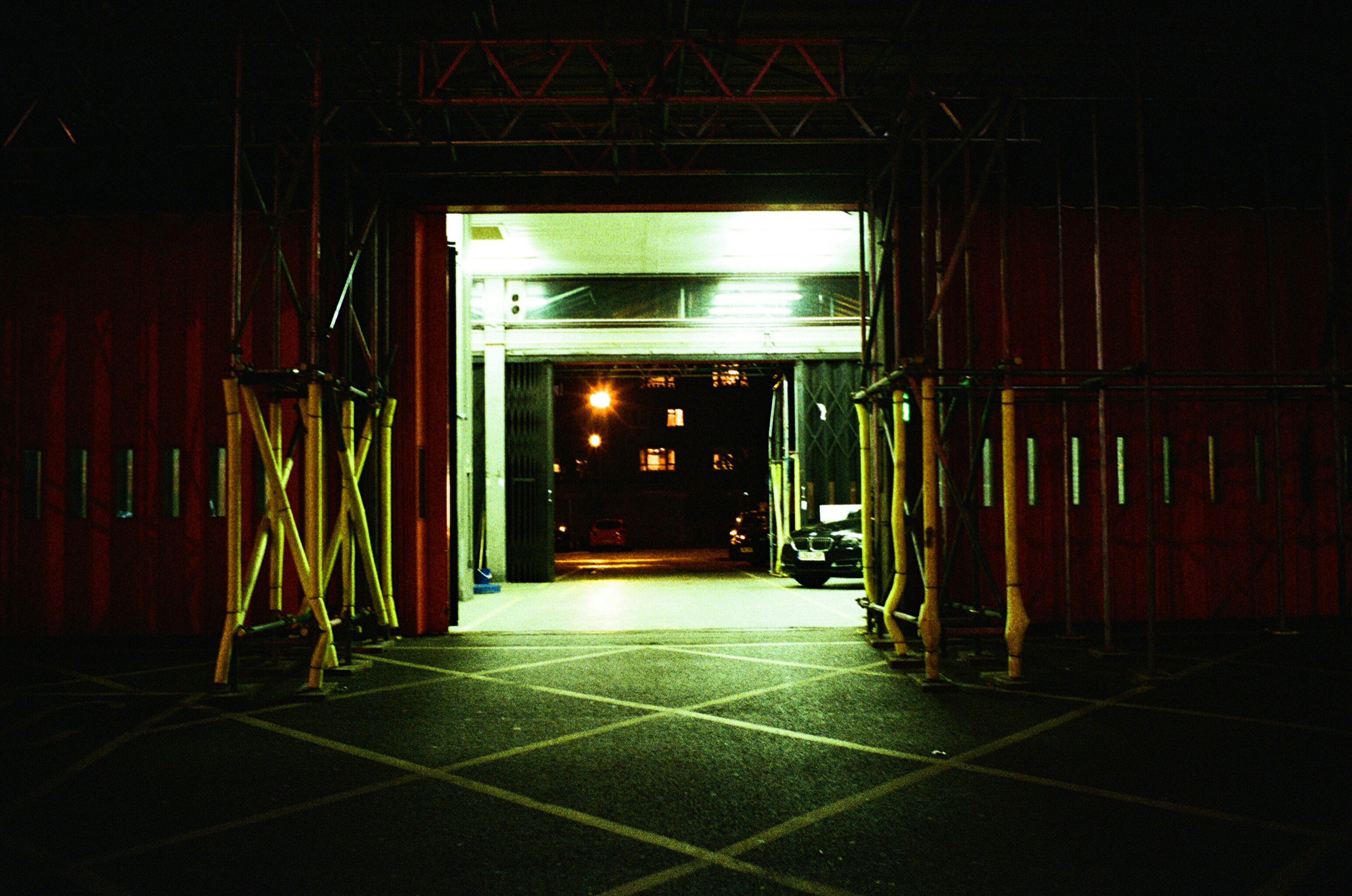 ニュージーランド、ミルフォードサウンドの壮大な風景