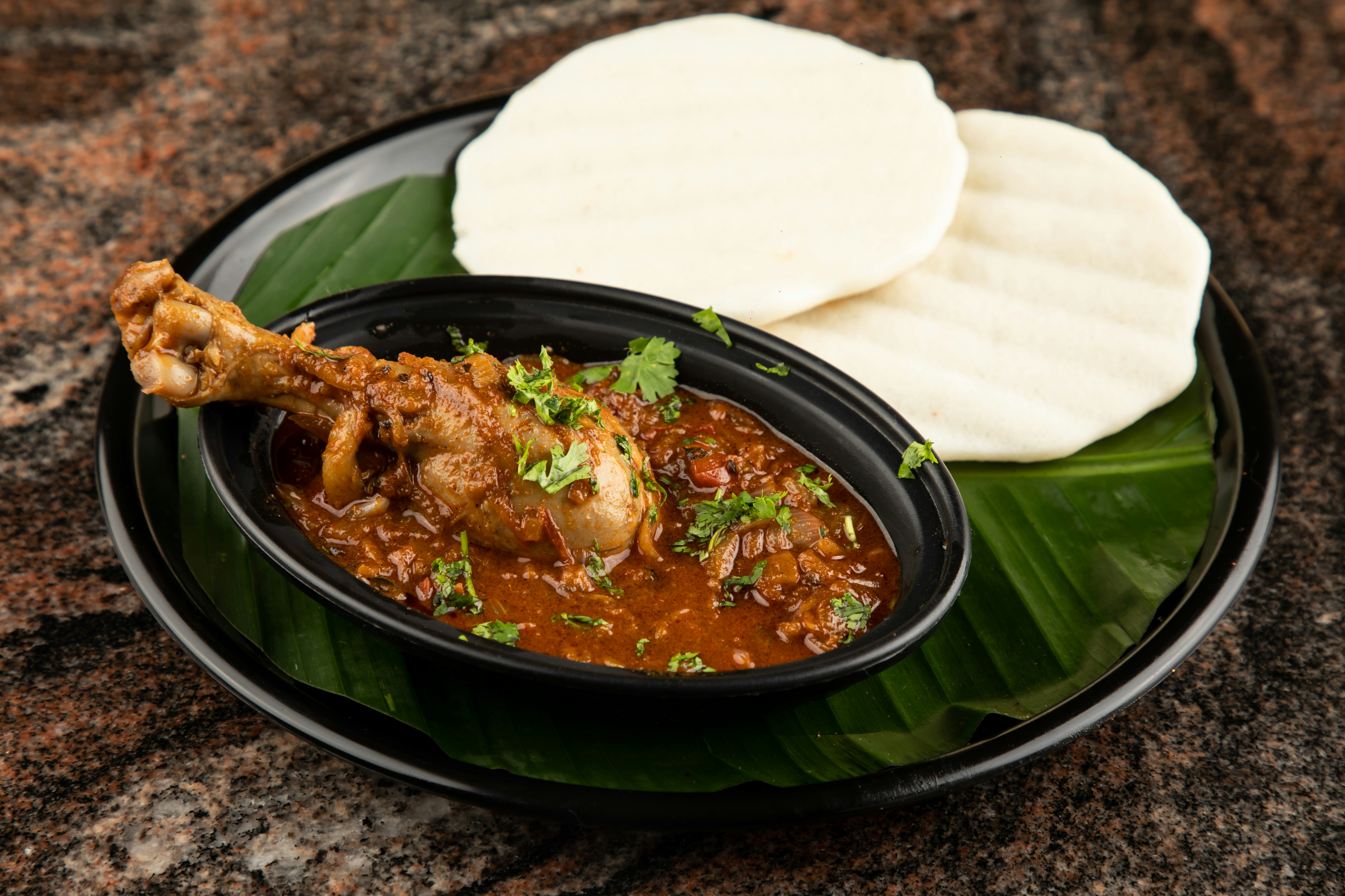 彩り豊かで食欲をそそるサラダ